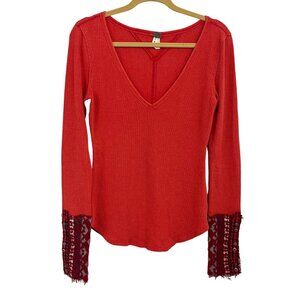Free People Art School Cuff Red Thermal Long Sleeve Shirt V-Neck Size Large
